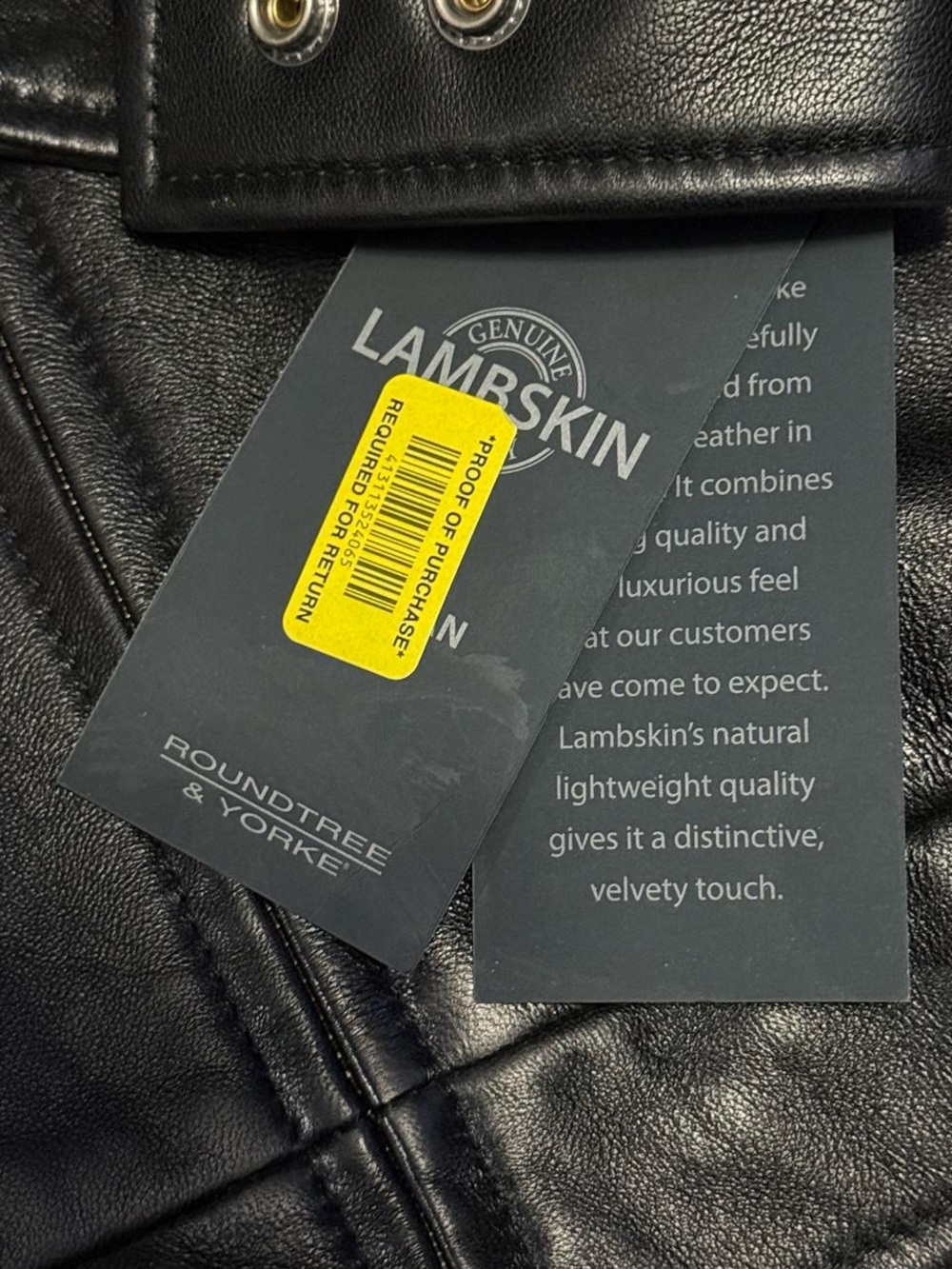 Roundtree Men's Black Leather Zip Front Jacket - Picture 5 of 7